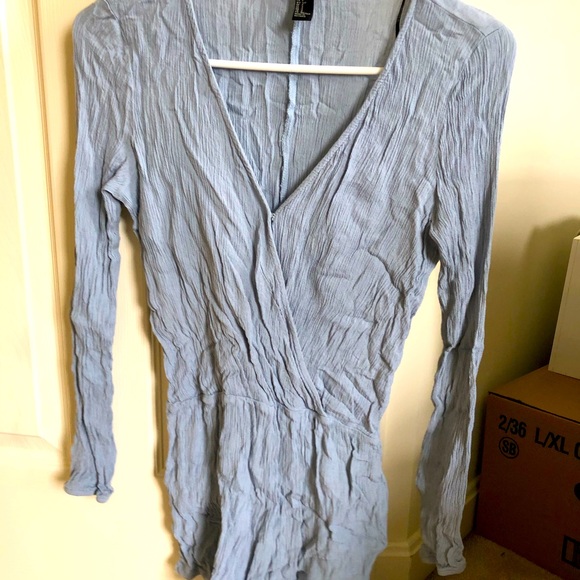 Romper - Picture 2 of 5